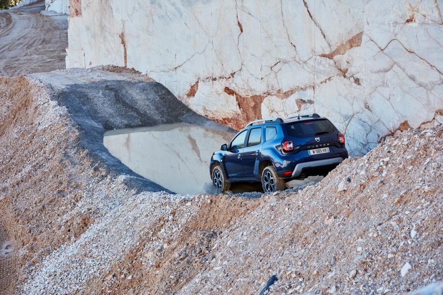  Dacia Duster 2017 года  (WW) (фото 126 из 257)